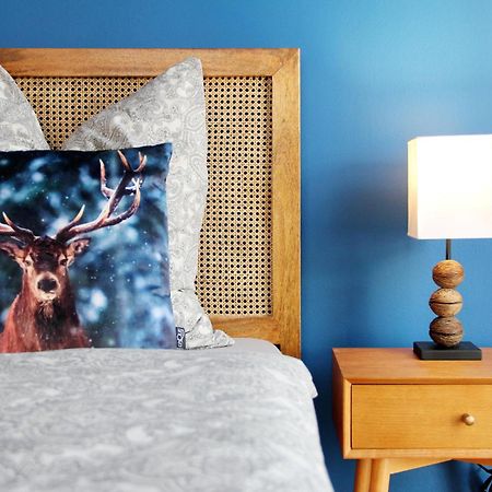 Secret Hideaways Wood Lodge Mit Kinderzimmer Messe L City L Flughafen L Hbf Duisburg Bagian luar foto