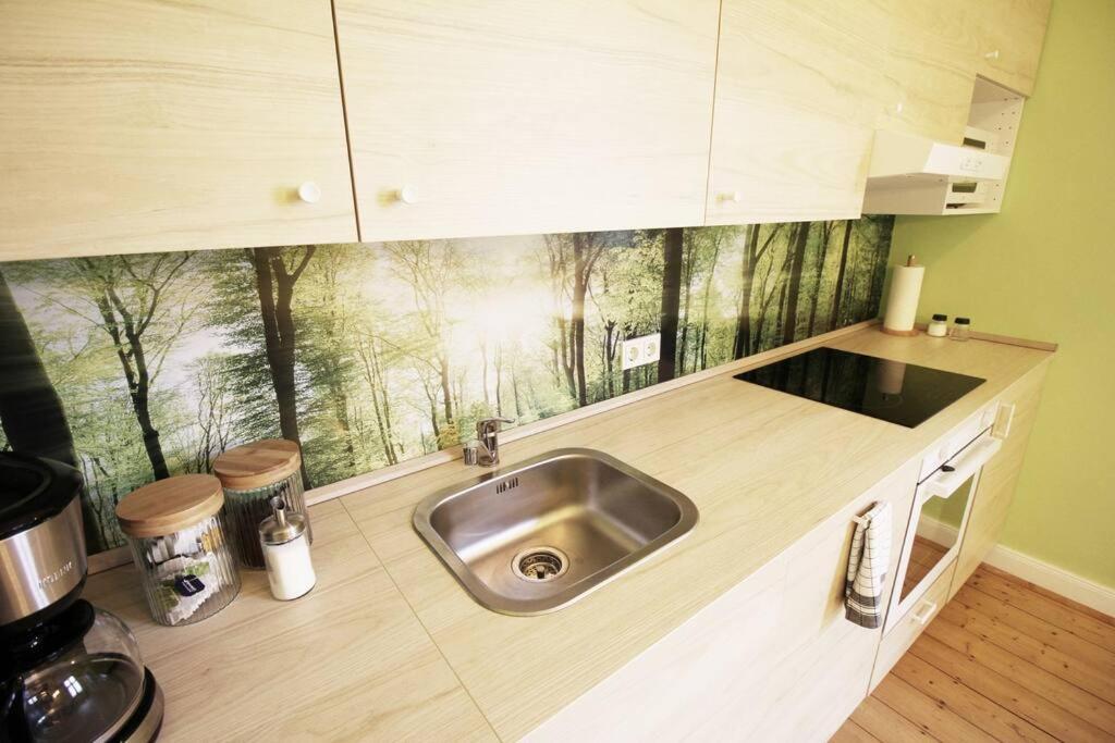 Secret Hideaways Wood Lodge Mit Kinderzimmer Messe L City L Flughafen L Hbf Duisburg Bagian luar foto